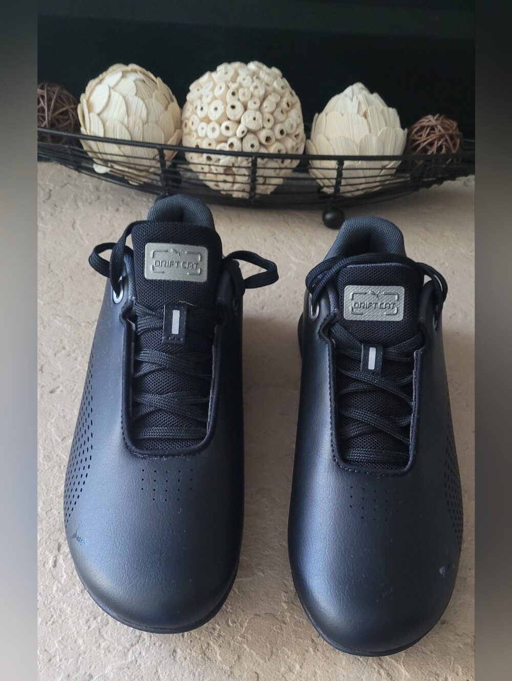 Size 7 Puma Ferrari Drift Cat Decima Puma Black Rosso Corsa Men Shoes 307193-01